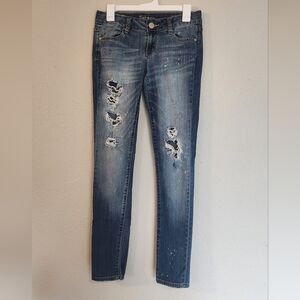 Junior's Decree Distressed Jeans Size 5